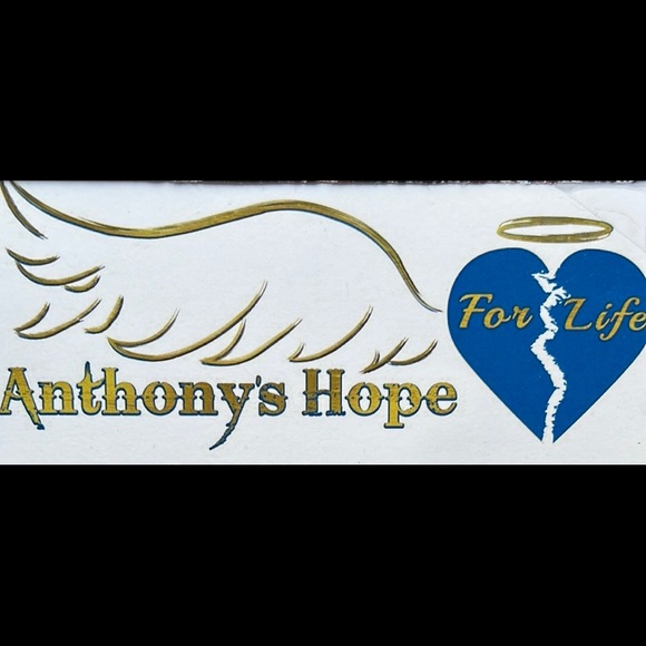 32 High quality furry zip up hoodie jacket! - Picture 16 of 16